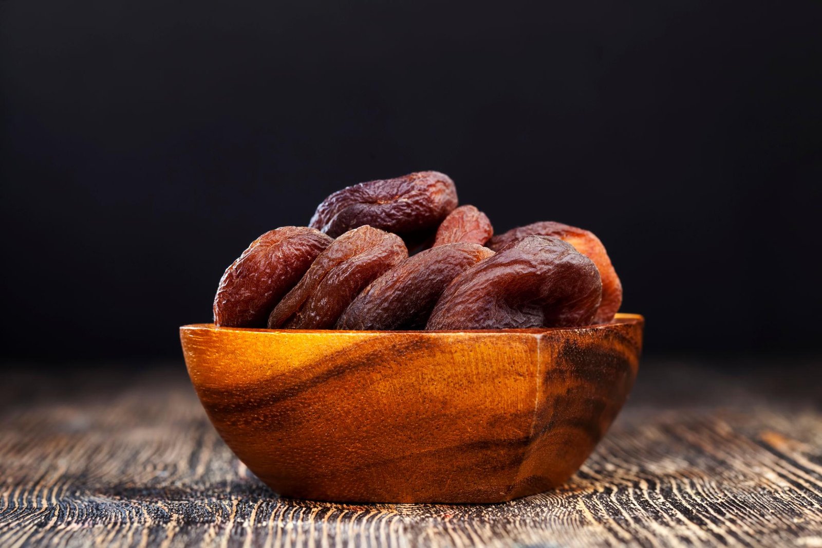 Dried Black Apricot
